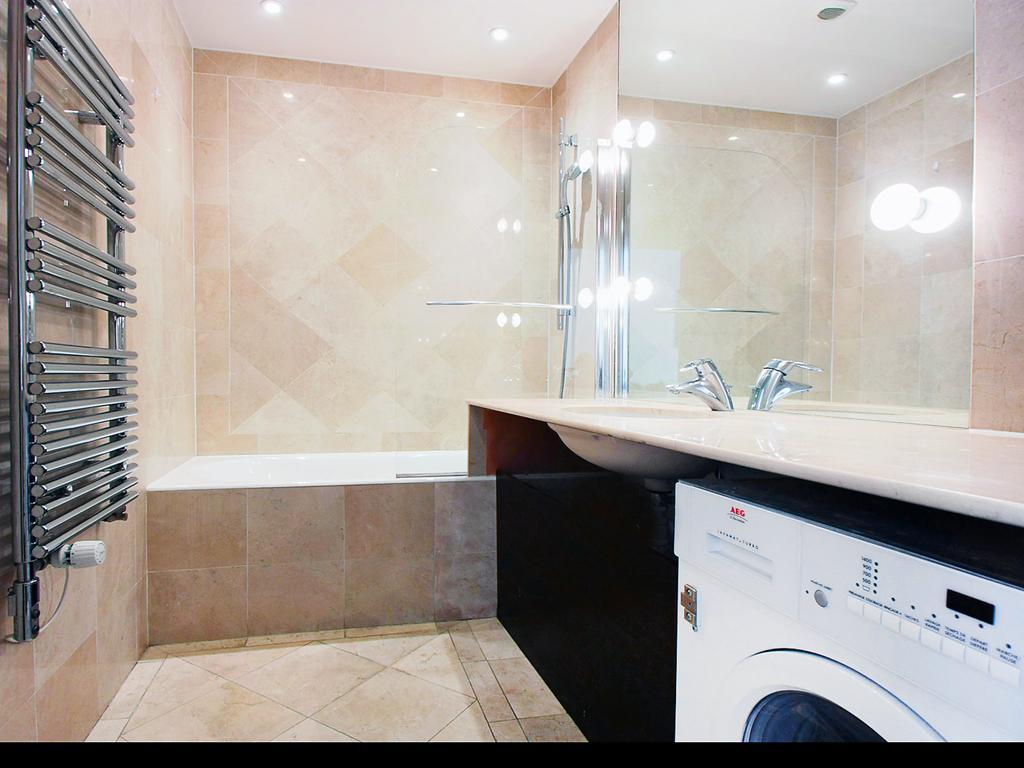 Bridgestreet Champs-Elysees Paris Room photo